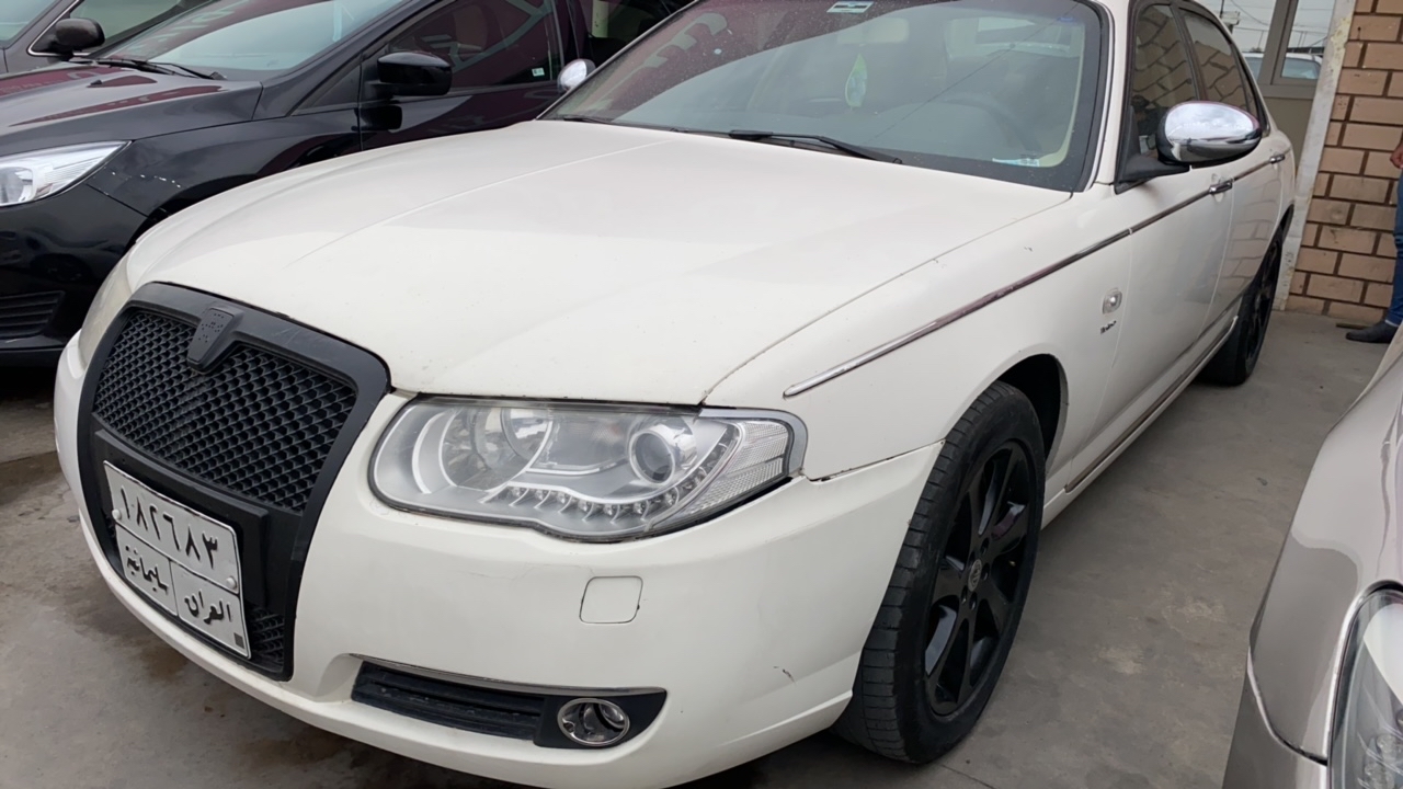 ئێم جی 750